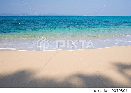 沖縄のビーチ(伊計島) 沖縄のビーチ(伊計島) 9059301