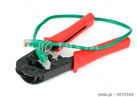 Crimping cutting tool and green patchcord 9070568