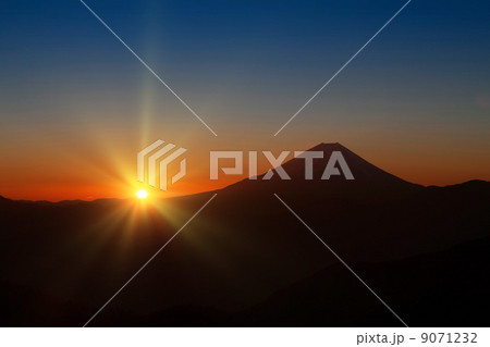櫛形山から夜明けの富士山 9071232