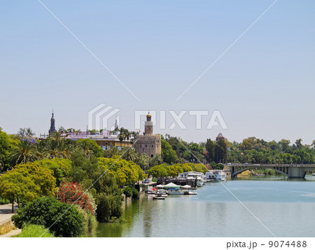 Guadalquivir River in Seville Guadalquivir River in Seville 9074488