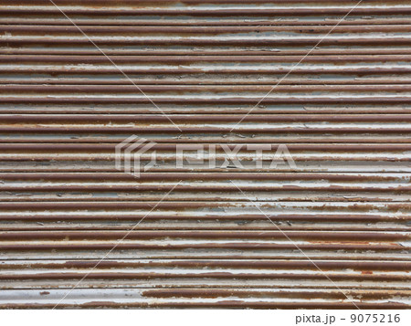 錆びたシャッター 9075216