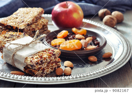 Granola bars Granola bars 9082167