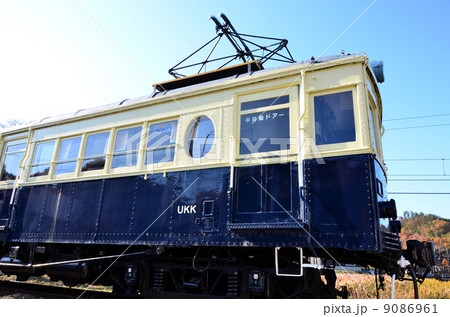 丸窓電車　モハ5250型（2013.11） 9086961