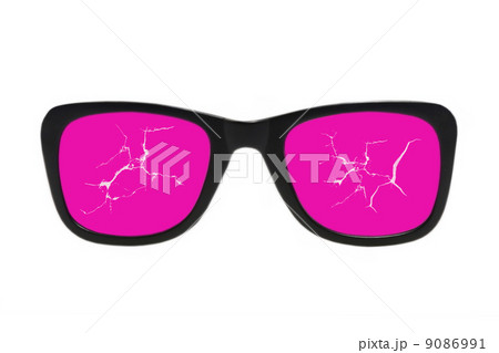 Cracked pink glasses.Isolated. 9086991