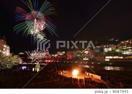 クリスマス花火 クリスマス花火 9087945