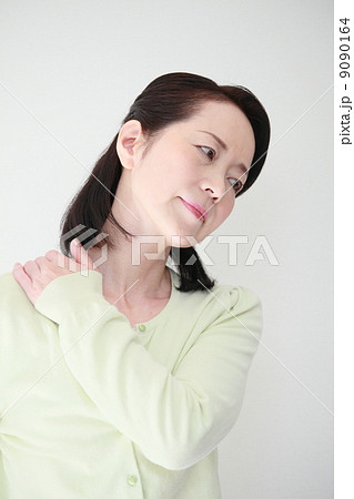 シニア　肩こり 9090164