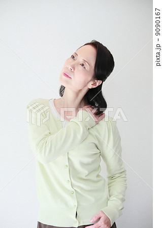 シニア　肩こり 9090167