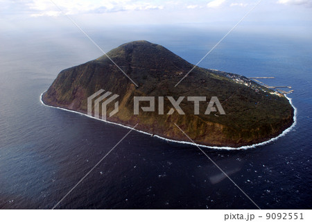 伊豆七島　利島 9092551