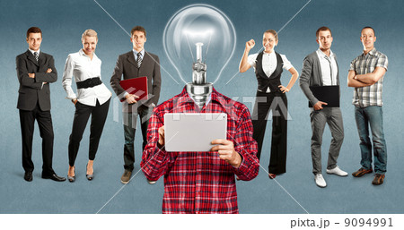 Business Team With Lamp Head 9094991