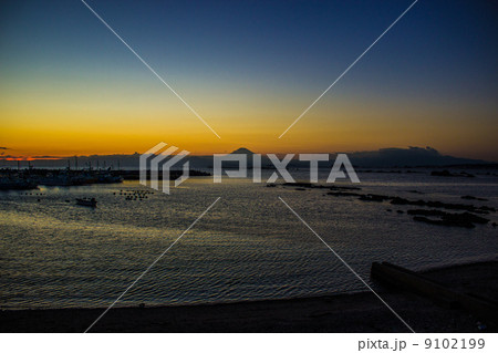 夕暮れ 9102199