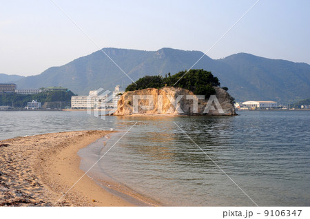 余島のエンジェルロード-2 9106347