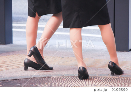 若いビジネスウーマン 若いビジネスウーマン 9106390