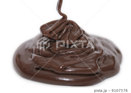 liquid chocolate 9107576