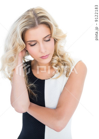 Peaceful blonde model closing eyes Peaceful blonde model closing eyes 9122183