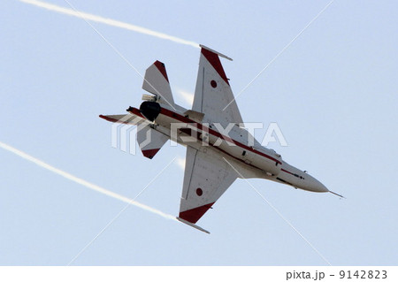 戦闘機 9142823
