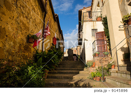 オルチャ渓谷 オルチャ渓谷 9145896