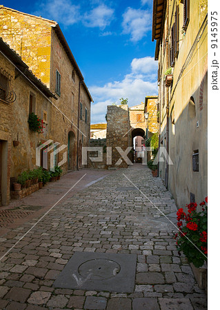 オルチャ渓谷 オルチャ渓谷 9145975