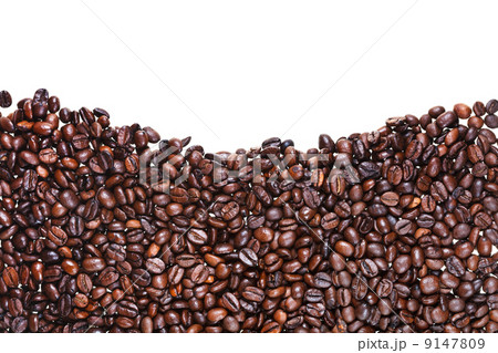roasted coffee beans close up 9147809
