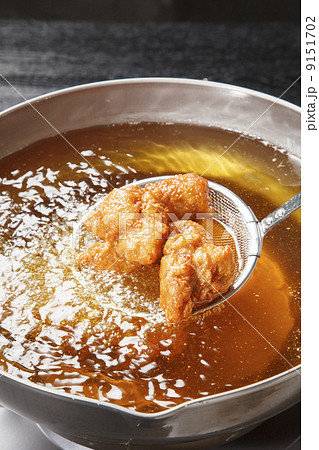 鶏の唐揚げ 9151702
