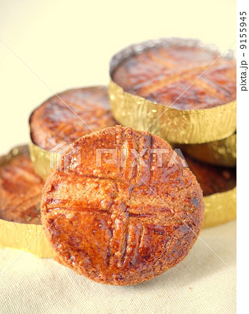 ガレット・ブルトンヌ 白クロスバージョン (アップ) ガレット・ブルトンヌ 白クロスバージョン (アップ) 9155945