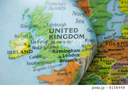 ビジネス・海外旅行イメージ(世界地図-イギリス) 9156449