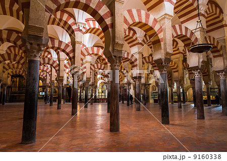 スペイン　世界遺産　メスキータ　円柱の森 9160338