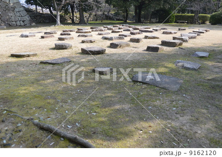 広島城・旧天守の礎石(広島城址公園/広島県広島市中区基町) 広島城・旧天守の礎石(広島城址公園/広島県広島市中区基町) 9162120