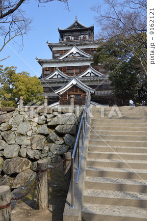 広島城の天守閣(広島城址公園/広島県広島市中区基町) 広島城の天守閣(広島城址公園/広島県広島市中区基町) 9162121