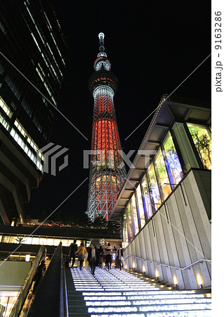 東京スカイツリーのスペシャルライトアップ・キャンドルツリー 9163286