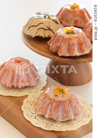 焼き菓子　ケーキ 9163959