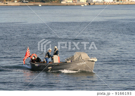 護衛艦搭載の内火艇の走る姿を目撃 9166193