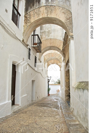 narrow street at Vejer village 9171651