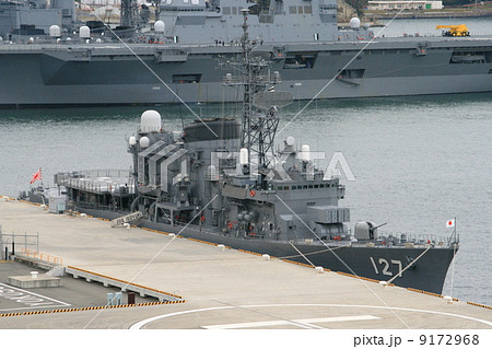 護衛艦「いそゆき」の入港風景 9172968