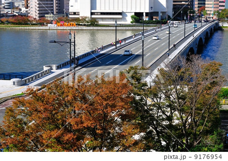 万代橋と信濃川 万代橋と信濃川 9176954