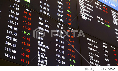 株価ボード　（経済イメージ） 2013年12月 9179052