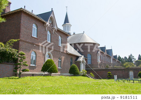 トラピスチヌ修道院 トラピスチヌ修道院 9181511