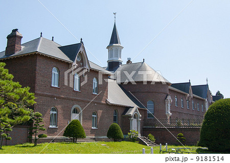 トラピスチヌ修道院 トラピスチヌ修道院 9181514