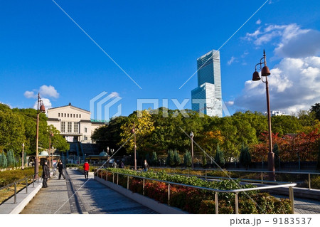 大阪市立美術館とあべのハルカス 大阪市立美術館とあべのハルカス 9183537