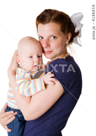 mother holding baby 9186659