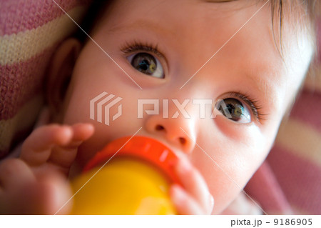 Baby eating Baby eating 9186905