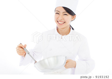 フライパンを持った女性 フライパンを持った女性 9193192