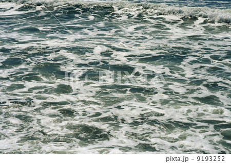 Foam sea water. 9193252