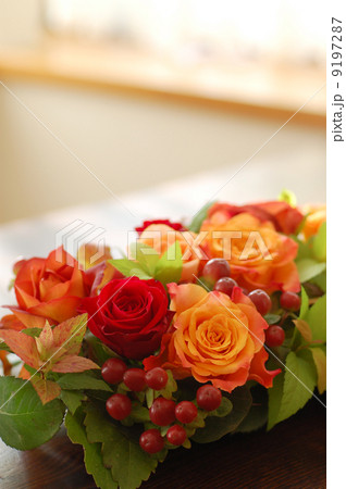 シックなテーブルフラワー シックなテーブルフラワー 9197287