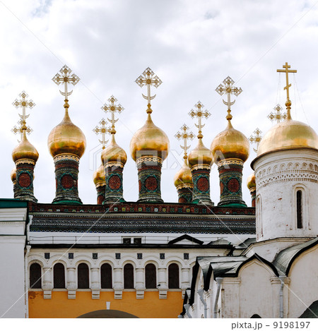 Chuches of Terem Palace in Moscow 9198197