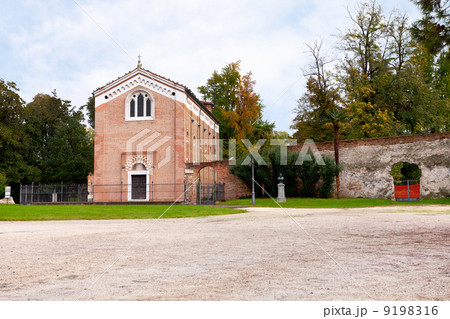 Scrovegni Chapel in Padua, Italy Scrovegni Chapel in Padua, Italy 9198316
