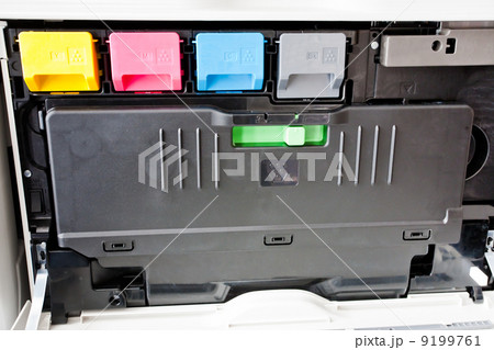 color cartridge in MFD 9199761