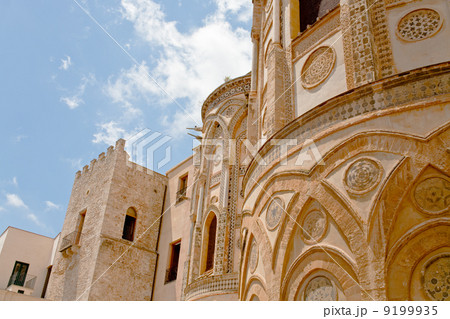 ancient wall of norman style Duomo di Monreale 9199935