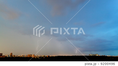 storm cloudscape over city 9200496