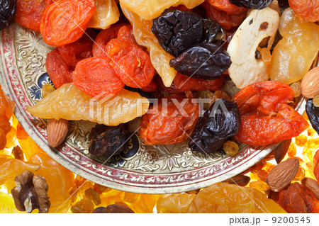 sweet dried fruits 9200545