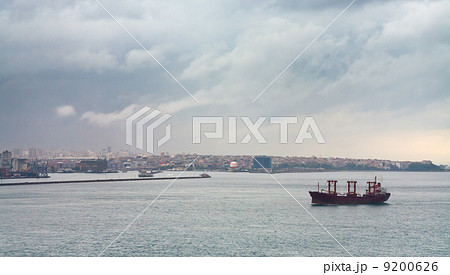 ship in Bosporus gulf 9200626